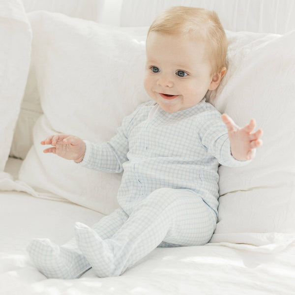 Peek-A-Boo Wishes Zip Footie