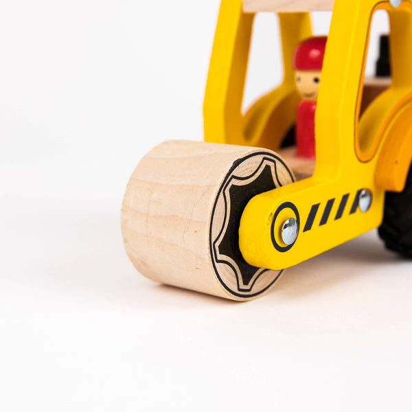 Wooden Road Roller Truck