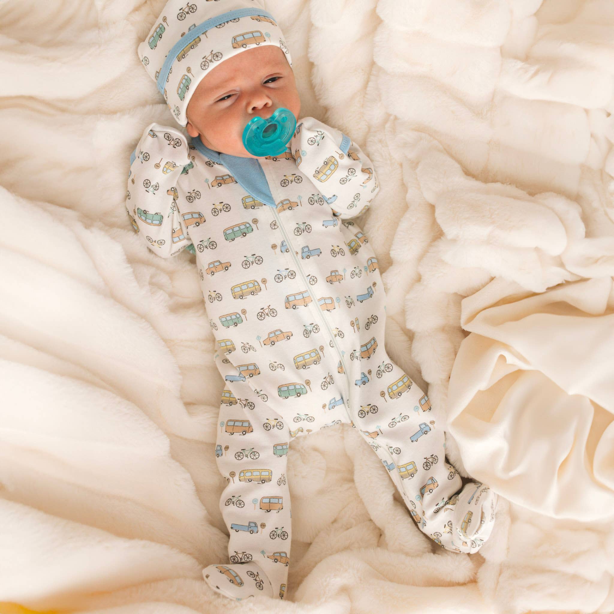 On the Move Zip Footie